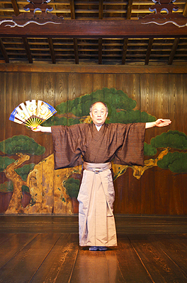 狂言師 山本東次郎