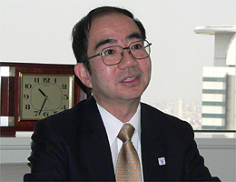 人事委員会事務局長 多羅尾 光睦氏