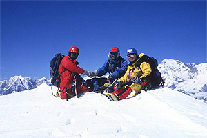 「エッグ２１」を利用してのヒマラヤ・アマ・ダブラム峰への登山