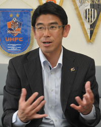 FC東京 代表取締役社長 阿久根謙司さん FC東京 代表取締役社長 阿久根謙司さん
