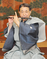 能楽師一噌流笛方　藤田　次郎さんさん