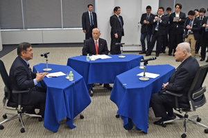 東京オリンピックの３者会談