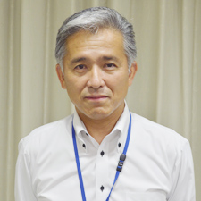 冨田　利雄氏