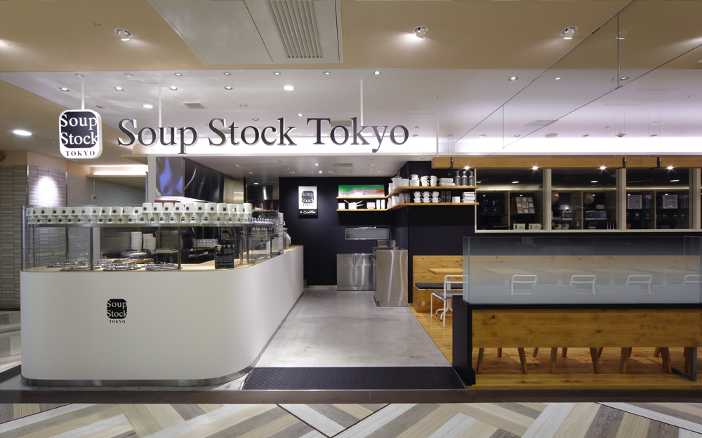 起業後初めてFSC森林認証材を内装材として使用してもらったルミネ横浜のSoup  Stock
Tokyo（当時）