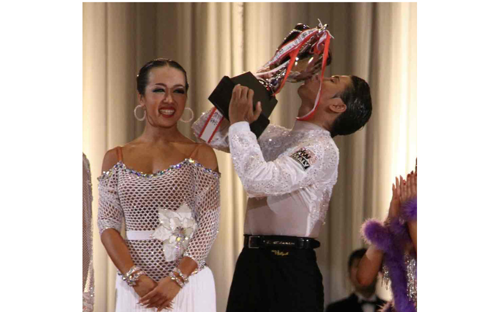 ２０１４年統一全日本ダンス選手権の表彰式で