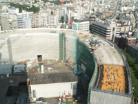 建設が進む首都高中央環状線(大橋ジャンクション)