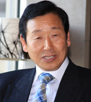 東京都専修学校各種学校協会会長<br />小林 光俊氏