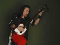 津軽三味線奏者の岡田修さん